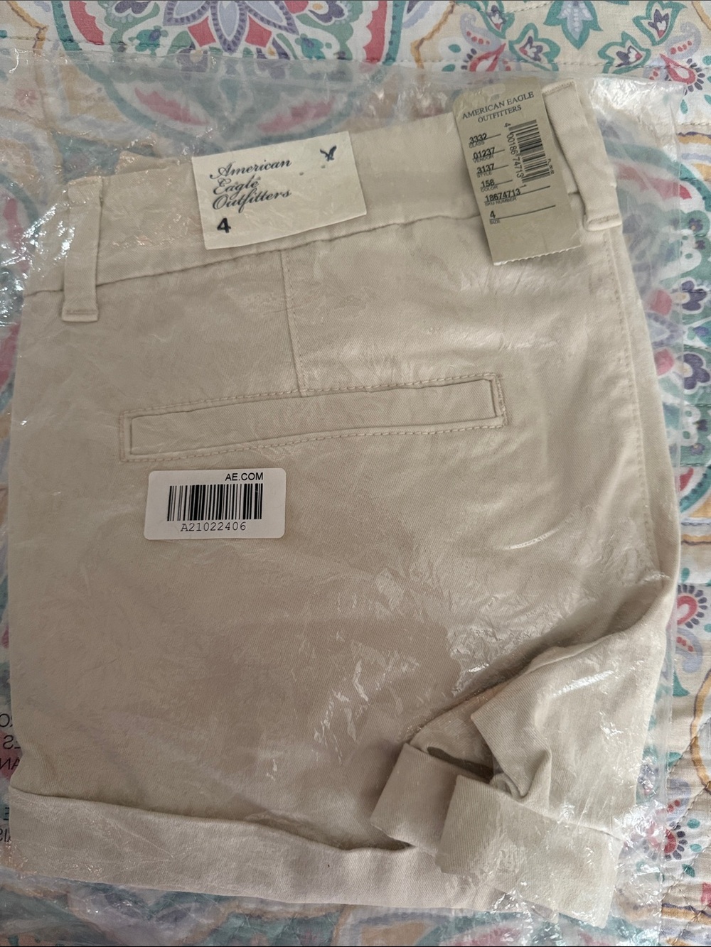 American Eagle Outfitters Beige Cuffed Shorts